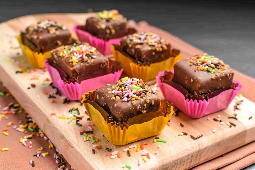 Mini Chocoflan Cupcakes